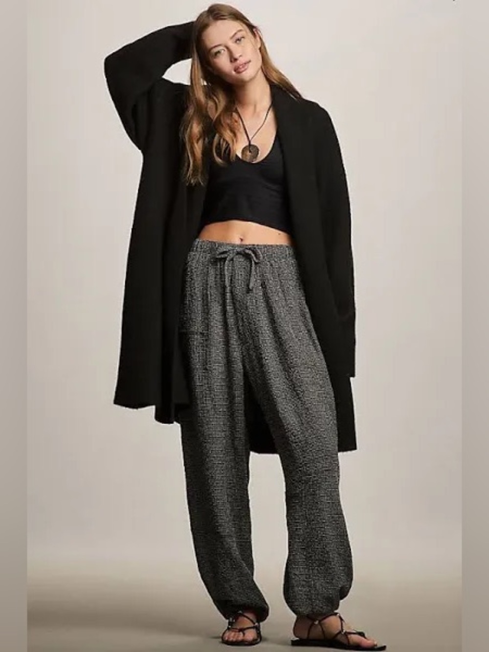 By Anthropologie
The Mariel LongLine Cardigan Black - Picture 12 of 12